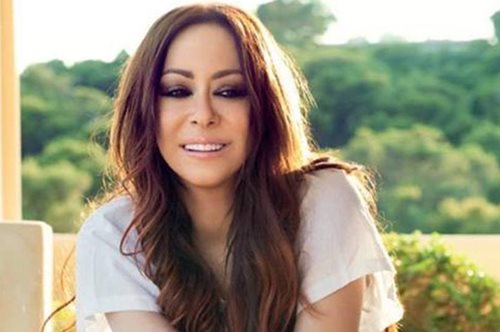 Η Μελίνα Ασλανίδου έκανε την πιο ωραία καλοκαιρινή εμφάνιση.Να πώς θα την αντιγράψεις οικονομικά