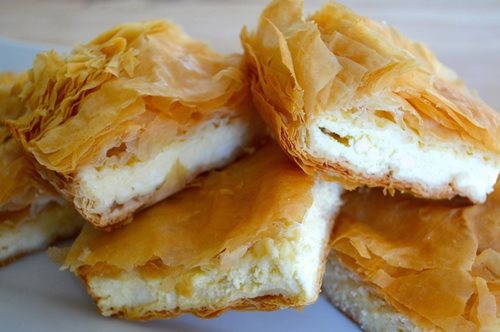 Οι 6 πιο διάσημες τυρόπιτες της Αθήνας. Κι αν δεν τις έχετε δοκιμάσει, σίγουρα τις έχετε ακούσει 