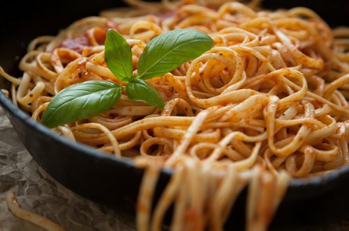 Mακαρονάδα στο τηγάνι; Υes please.