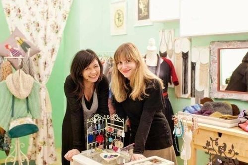 Miss Lemon: Αυτό το Σάββατο χαρίζει φάρμακα στο Κοινωνικό Φαρμακείο Βύρωνα