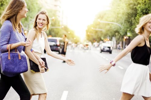 Τι δείχνει ο τρόπος που περπατάμε για εμάς;