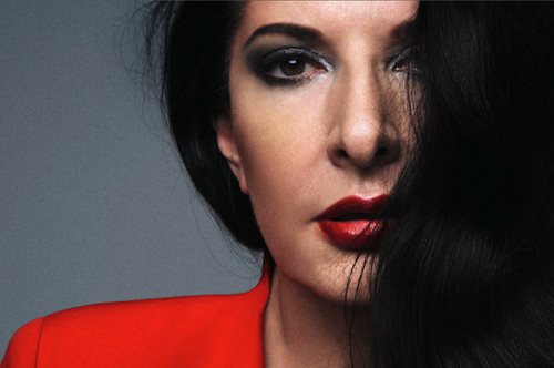 Η Μαρίνα Αμπράμοβιτς δεν είναι φεμινίστρια και πιστεύει ότι το σεξ έχει πλάκα 