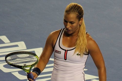 Αθλητικό σάιτ το τερμάτισε: Ο τίτλος που έβαλε σε θέμα με τη Ντομίνικα Τσιμπουλκόβα