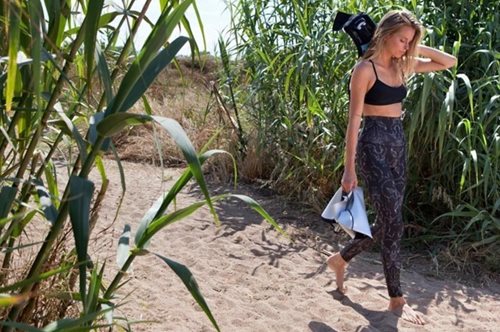 Να βάλεις τα Saltbeat και να φυσάει. To ελληνικό brand που ντύνει τα κορίτσια των θαλάσσιων σπορ