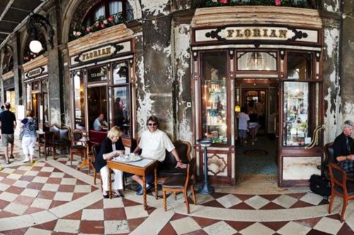To Caffè Florian στη Βενετία είναι από τα μέρη που πρέπει να επισκεφθείς σε αυτή τη ζωή