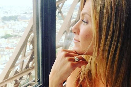 6 αποτελεσματικές συμβουλές αυτο-φροντίδας από διάσημες γυναίκες