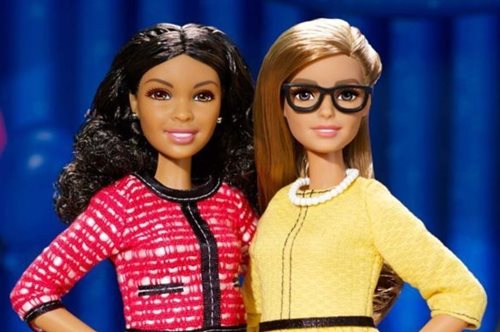 Η Barbie έγινε Πρόεδρος της Αμερικής για να εμπνεύσει τα νέα κορίτσια να κυνηγήσουν τα όνειρα τους