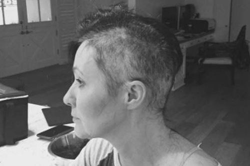 Η Shannen Doherty σε μια γεναία κίνηση, ανεβάζει φωτογραφίες από τη μάχη με τον καρκίνο