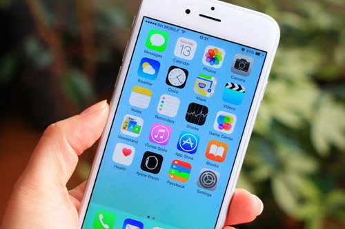 Επιτέλους μπορούμε να απαλλαγούμε από τις προεπιλεγμένες εφαρμογές του iPhone!