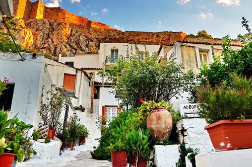 Αναφιώτικα: Ένα νησί κάτω από την Ακρόπολη