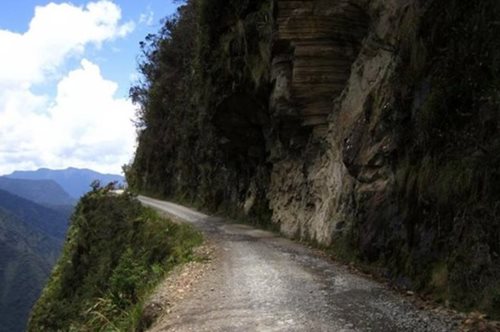 Αυτός είναι ο πιο επικίνδυνος δρόμος στην Ελλάδα και ο 10ος παγκοσμίως