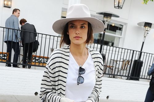 Το κλασικό παπούτσι που μόλις έκανε δυναμικό come back