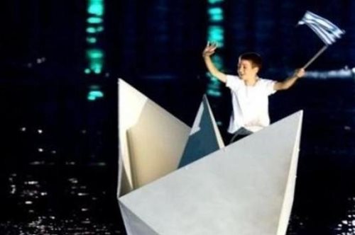 Πώς είναι σήμερα ο 10χρονος πιτσιρικάς που άνοιξε τους Ολυμπιακούς της Αθήνας