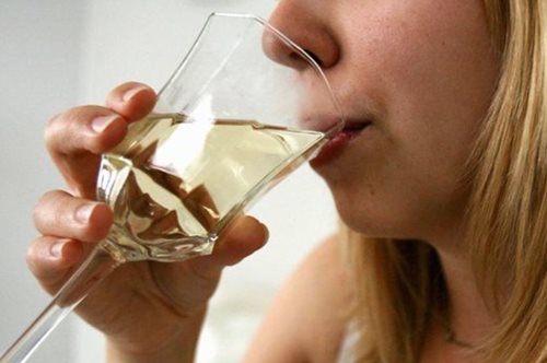 Σπίρτο, χανζαπλάστ, κοπριά. 9 περίεργα αρώματα που μπορεί να βγάλει το κρασί