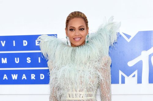VMAS 2016: H Beyoncé απέδειξε (πάλι) πως είναι η μεγαλύτερη σταρ του πλανήτη