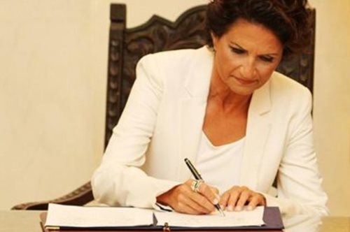 Άλκηστις Πρωτοψάλτη: Το μήνυμα της ένα χρόνο μετά την ορκωμοσία της στην υπηρεσιακή κυβέρνηση