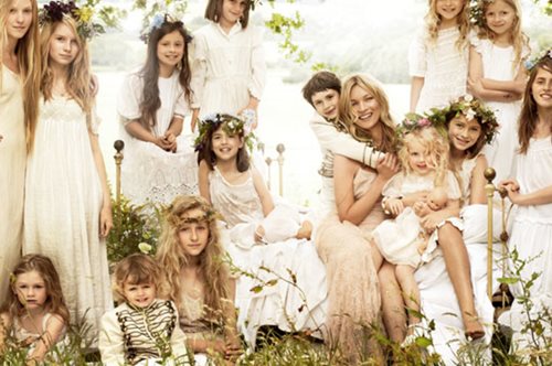 Kate Moss: Ετοιμάζει γάμο για λίγους και εκλεκτούς στην Ελλάδα