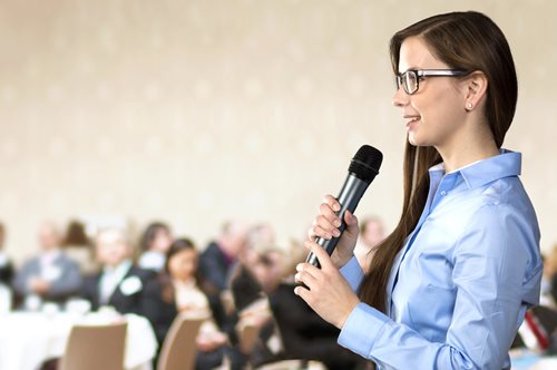 Τα 100 πιο συνηθισμένα λάθη που κάνουμε όταν μιλάμε. Τόσο συνηθισμένα που νομίζουμε ότι είναι σωστά 