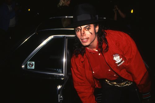 Είναι αυτός ο Μάικλ Τζάκσον; Η φωτογραφία που κάνει το γύρο του διαδικτύου