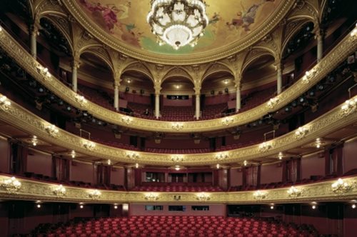 Πλούτος και μεγαλείο: Οι πιο εντυπωσιακές όπερες του κόσμου