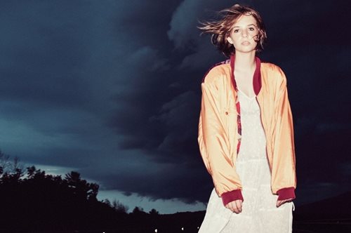 Η κόρη της Ούμα Θέρμαν είναι κούκλα και μόλις έκανε το ντεμπούτο της στο μόντελινγκ