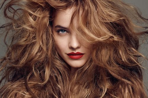 Ποια είναι τα 5 μεγάλα ψέματα που σας έχουν πει για την υγεία των μαλλιών σας; Είναι όλα τρίχες