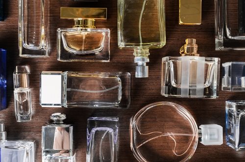 Τα ανδρικά φθινοπωρινά αρώματα που θα λατρέψεις πρώτη εσύ