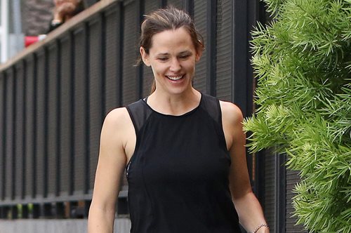 Τζένιφερ Γκάρνερ: Με τον Μπραντ Πιτ είμαστε ζευγάρι