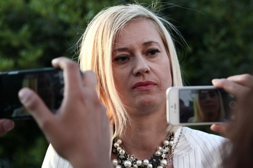 H Ραχήλ Μακρή έχει άποψη (και) για την τηλεόραση και κράζει την Μπεκατώρου