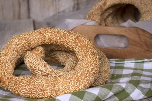 Koυλούρια Θεσσαλονίκης από τον Άκη Πετρετζίκη για να τους τρελάνεις όλους