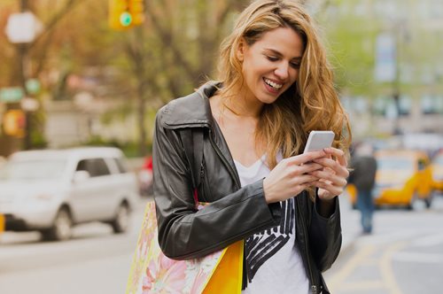 Ολοκαίνουργια υπηρεσία TAXIBEAT για δωρεάν διαδρομές