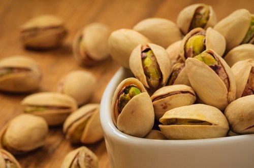 Όλη σου τη ζωή καθάριζες λάθος τα φιστίκια Αιγίνης