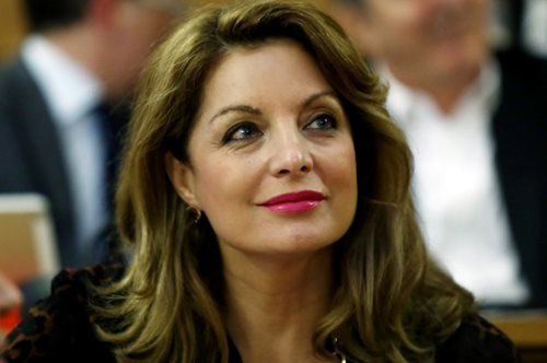 Τα Χριστούγεννα της Άντζελας Γκερέκου- ζεστά και οικογενειακά