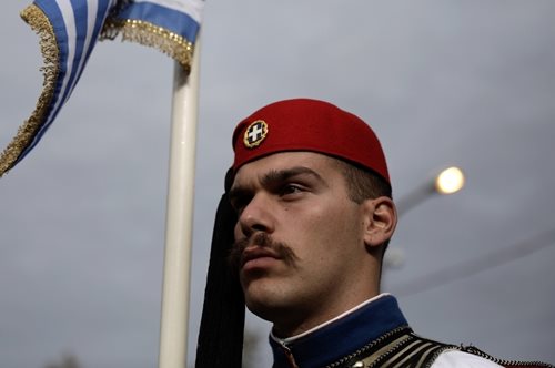 Χίπστερ Τσολιάς καίει καρδιές στην παρέλαση της Θεσσαλονίκης 