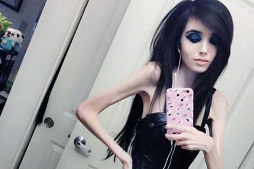 H vlogger που ξεσήκωσε κύμα αντιδράσεων με την εμφάνισή της