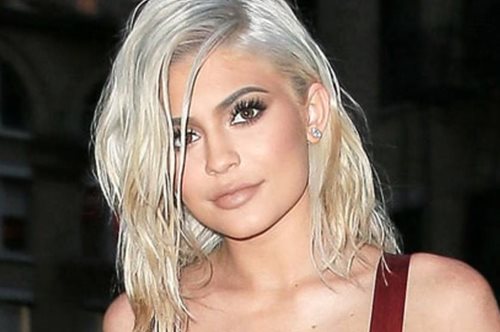 Το νέο μήκος μαλλιών της Kylie Jenner. Πάλι άλλαξε στυλ