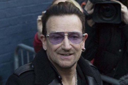 Γιατί ο Bono μπήκε στη λίστα με τις Γυναίκες της Χρονιάς