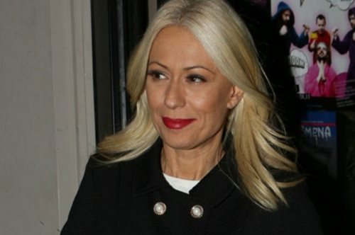 Στο νοσοκομείο με επιδέσμους η Μαρία Μπακοδήμου