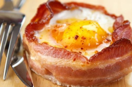 Tα υπέρ και τα κατά της δίαιτας Atkins που υποστηρίζει ότι χάνουμε μόνο λίπος