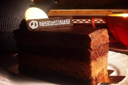 Το βράδυ που ερωτεύτηκα τη σοκολατίνα Ευφροσύνη έχοντας αφήσει πίσω έναν άλλο έρωτα 