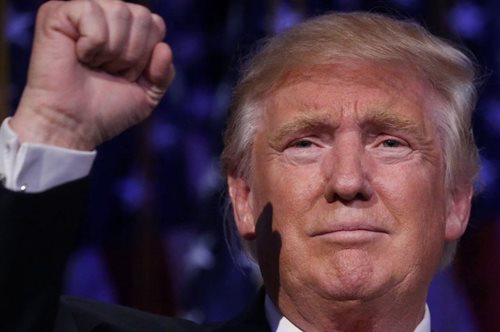 Γιατί το δέρμα του Ντόναλντ Τραμπ είναι τόσο πορτοκαλί