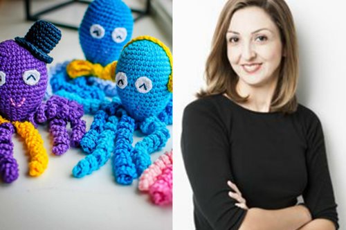 Η Κέλλυ Σώκου και τα πλεκτά χταπόδια στον αγώνα ευαισθητοποίησης για την προωρότητα