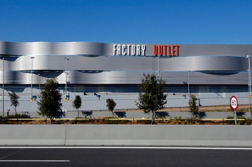 Black Friday στα Factory Outlet με εκπτώσεις έως 80% και δωρεάν πρωινό