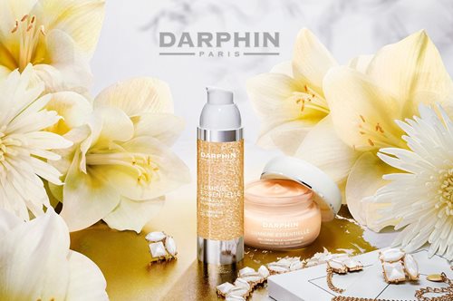 Όταν το φως συνάντησε το δέρμα μου κάτι μαγικό συνέβη