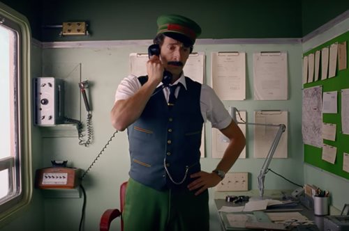 Είναι αυτή η πιο κινηματογραφική διαφήμιση των φετινών Χριστουγέννων;