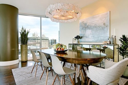 15 Ελληνίδες βάζουν τέχνη στην καθημερινότητά μας