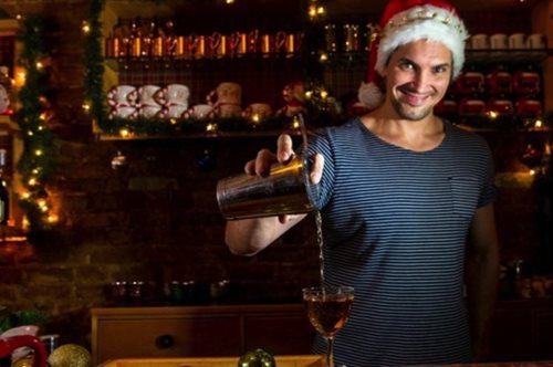 Miracle: Το Χριστουγεννιάτικο pop-up bar της Νέας Υόρκης έρχεται στο Trap της Αθήνας 