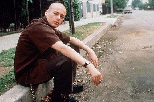 Τραγική εξέλιξη. Δείτε πώς είναι σήμερα ο μικρός από το American History X