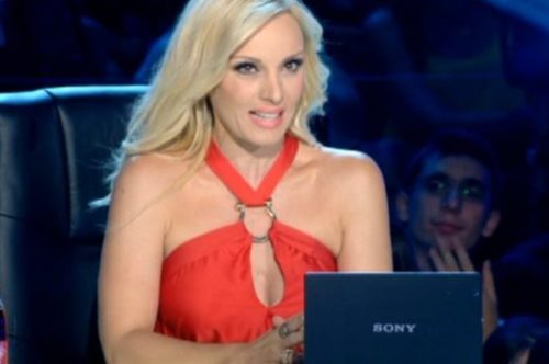 Η τραγουδίστρια που παίρνει τη θέση της Πέγκυς Ζήνα στο X Factor