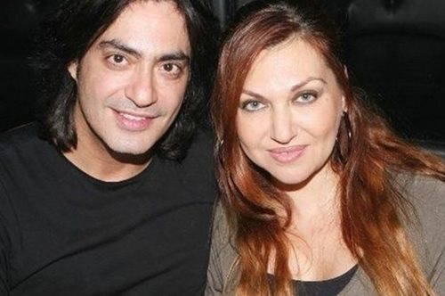 Διονύσης Σχοινάς: Η χριστουγεννιάτικη φωτογραφία που έκανε την Καίτη Γαρμπή να ξεσπάσει